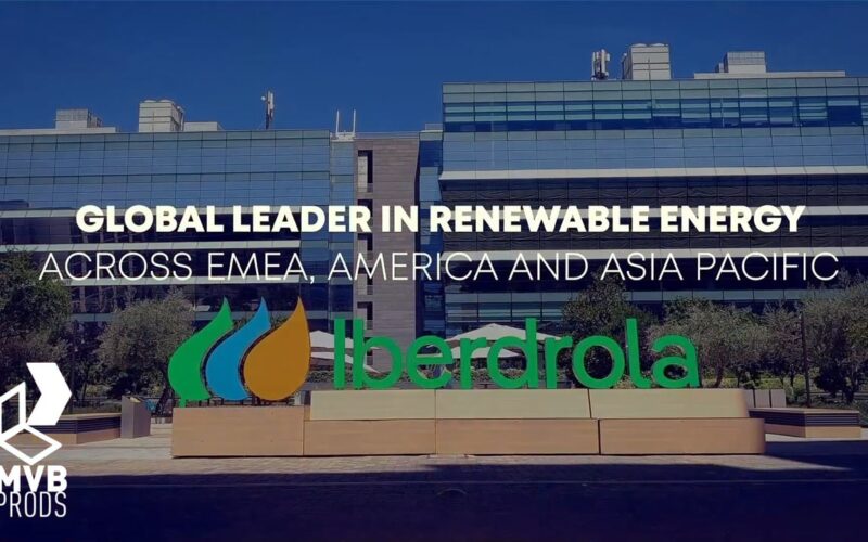 Hello World | Infografía animada de caso de éxito en Iberdrola | Ricoh