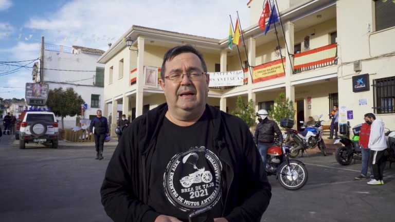 rafael barcala brea de tajo encuentro de motos clasicas antiguas mvb producciones somosvideo (9)